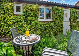 Bourne Cottage - Weybourne - 4