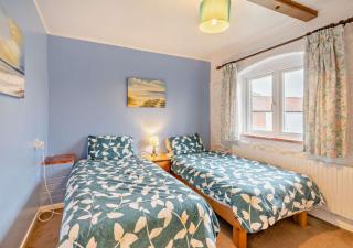 Hoxne House - 4