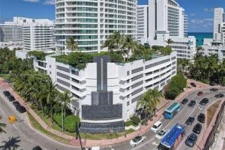 Fontainebleau Miami Beach Junior Suite - 1