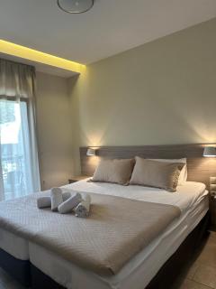 Yulia Luxury Apartments - 1