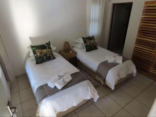 Marloth Cottage - Marloth Park - 7