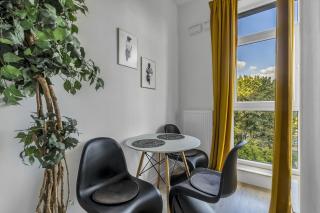 Rydygiera Apartments - for 4P, View, Balcony, Shopping Mall Nearby - by Rentujemy - Varsavia - 2