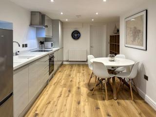 Island Sea View Escape - Perfect Couples Escape - Ryde - 0
