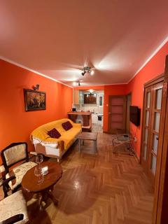 Urban Nest - Orange - Belgrado - 6