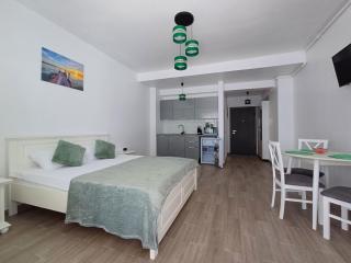 Sunrise MV 14 - Mamaia - 7