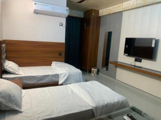 Haveli Hotel & Restaurant - Gurgaon - 4