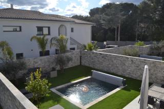 ETOILE DU BERGER Saint Aygulf 3 Villas et 4 appartements jardin individuel et piscine chauffée en saison - la mer et les plages 450 m - 2