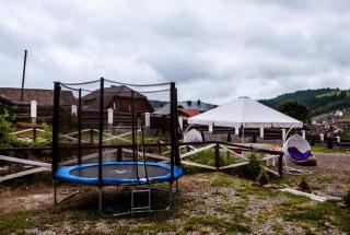 Whiteberry Studio - Bukowel - 3
