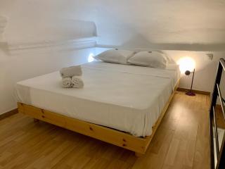 ApartHotel Riviera - DUPLEX DE JULES - Large Studio with A C - Old Town Promenade des An - Nice - 4