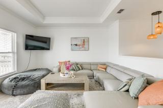 Corpus Christi Condo with Community Pool, Near Beach - Padre Island - 7