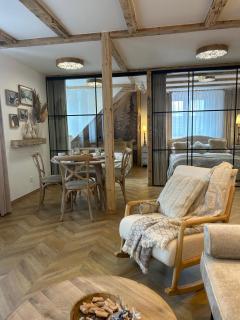 CENTRUM 47 KARPACZ - 0