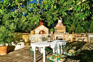 Spacious Apartment with Sea View in Tzamarelata - 90 m² - 4