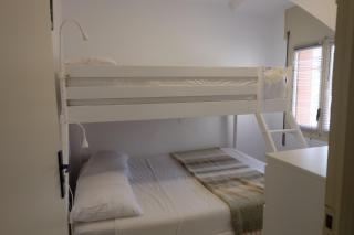 Torredembarra Beachfront apartment sleeps 5 - Torredembarra - 3