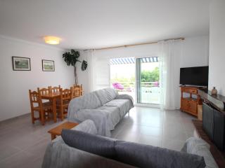 Amplio y luminoso apartamento en Grifeu, terraza, jardín y a 200m de la playa - ES-228-155 - Llança - 7