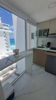 Recien remodelado estudio en la playa, piscina, gimnasio, spa 4D - Cancún - 9