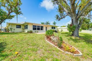On-Site Canal Access Home with Patio in Cape Coral! - Cape Coral - 9