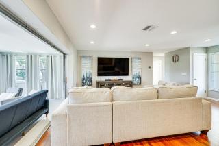 On-Site Canal Access Home with Patio in Cape Coral! - Cape Coral - 7