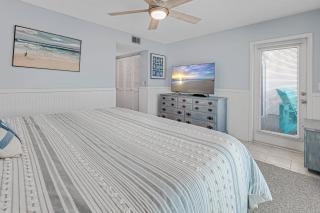 Direct Oceanfront, 2nd floor view feels like you - New Smyrna Beach - 2