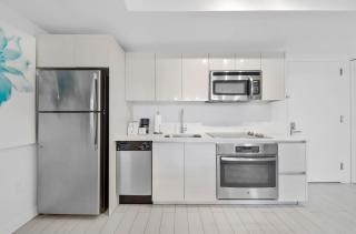 Beachwalk -1 Bedroom With Kitchen Pool And Gym - Hallandale Beach - 6