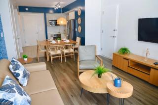 2BR-2BA Oasis W-Stunning Views at Beachwalk - Hallandale Beach - 0