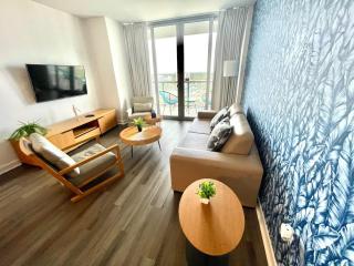 2BR-2BA Oasis W-Stunning Views at Beachwalk - Hallandale Beach - 6