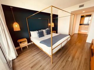 2BR-2BA Oasis W-Stunning Views at Beachwalk - Hallandale Beach - 4