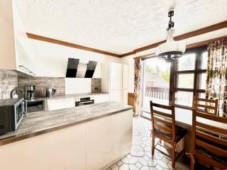 Ferienwohnung 2-4 Pers WLAN und Parkplatz, HDZ und Kliniken in der Nähe, direkt an der A2 und A30 gelegen - Löhne - 5