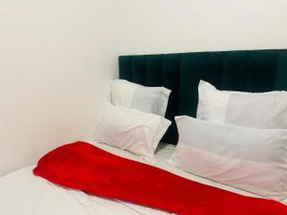 Delight double bedroom in Mowbray - 4