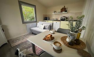 Mountainside Cabin - Newcastle - 9