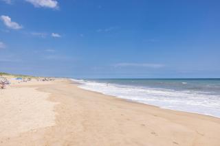 Hartman's Briney Breezes Beach Resort - Montauk - 2