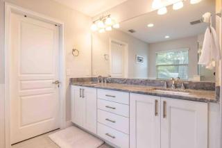 Luxury Home - 1mile to Hyde Park Village - 4