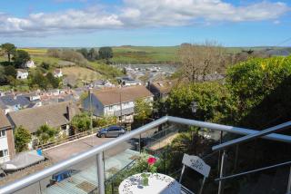 2 Rockmount - Salcombe - 9
