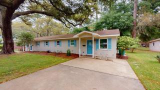 BEACHY SISTERS A Duplex - Jekyll Island - 0