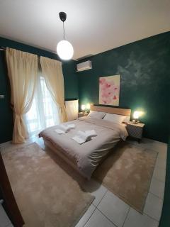 K & R apartment - - 0