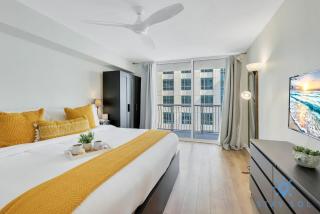 Modern 1BR Condo in Upscale Brickell Locale - 7