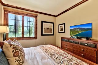 The PEAK Rubicon 11 - The Ultimate in Lakefront Luxury - South Lake Tahoe - 3
