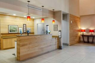 Country Inn & Suites by Radisson, Charlottesville-UVA, VA - Charlottesville - 3
