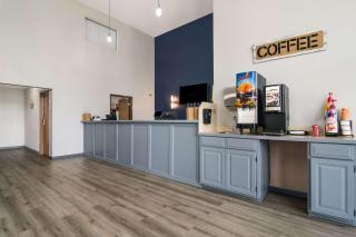 Econo Lodge Branson Theater District - Branson - 4