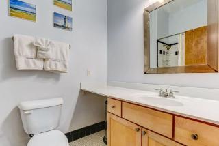 E Bay St Loft by City Market and River Street - Savannah - 4