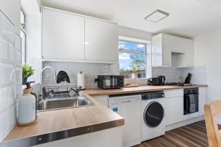 Heart of Acton - Perfect for Large Groups - Londra - 2