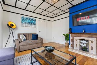 Heart of Acton - Perfect for Large Groups - Londra - 9