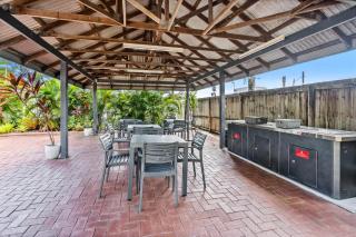 Citysider Cairns Holiday Apartments - Cairns - 2