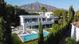 Villa Martine, Nueva Andalucia, Marbella - Marbella - 0