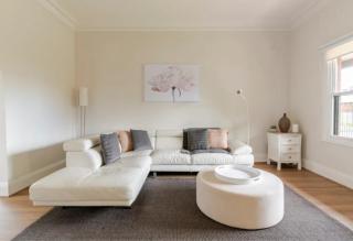 Stylish Villa in Nailsworth By Host Solutions - 0