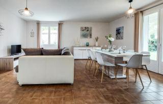 Pet Friendly Home In Royan With Wifi - Royan - 7
