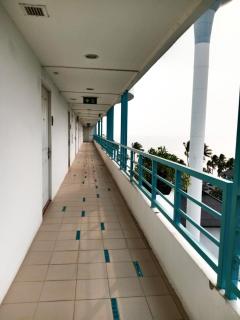 The Beach Bangsaen Condo 327/30 - 2