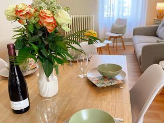 Gîte tout confort pour 6-8 pers, cœur de village, parking privé, jardin clos, proche ZooParc de Beauval - FR-1-491-344 - 2