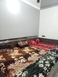 Rajnandani Palace - Spacious, Air-Conditioned Rooms Close to Ram Mandir - 8