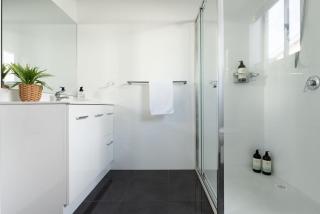 Riverside Gem with Parking and WiFi - Alanvale - 6
