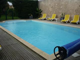 Gîte Moderne avec Piscine Chauffée entre Blois et Vendôme, Idéal Familles, Animaux Acceptés - FR-1-491-377 - Averdon - 2